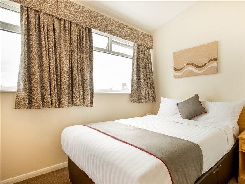 Dene Hotel Newcastle-upon-Tyne Extérieur photo