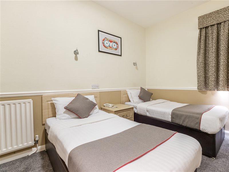 Dene Hotel Newcastle-upon-Tyne Extérieur photo